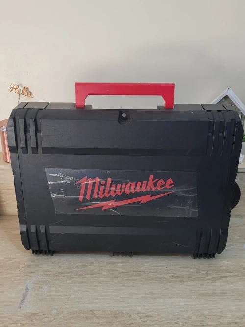 Milwaukee M12 BPS-421X - Set ponceuse polisseuse Li-Ion 12V (1x batterie 4.0Ah & 1x 2.0Ah) dans HD Box - NEUF JAMAIS UTILISÉ.