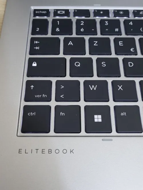 HP EliteBook X360 1040 G10 2-EN-1 TACTILE | INTEL 13EME CORE I5 1335U | 16GB RAM | 512GB SSD