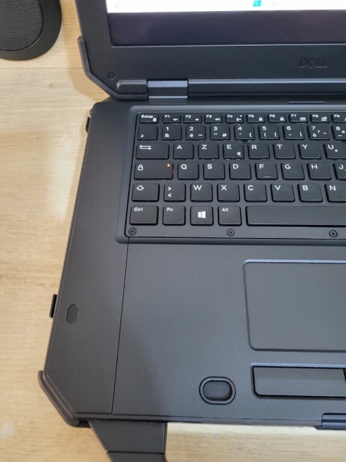 Dell Latitude Rugged Extreme 7424 14'' FHD TACTILE | CORE i5-8350U | 16GB RAM | 512GB NVMe SSD