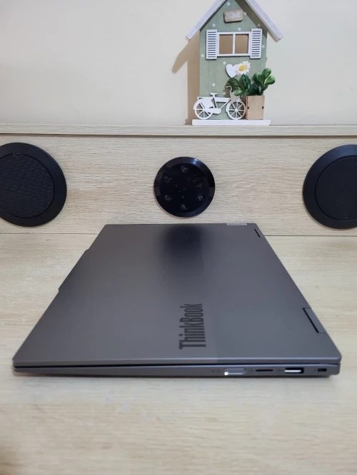 IA ThinkBook 14 2-in-1 X360 Convertible TACTLE | CORE ULTRA i5 125U | 16GB RAM | 512GB NVMe | INTEL GRAPHICS