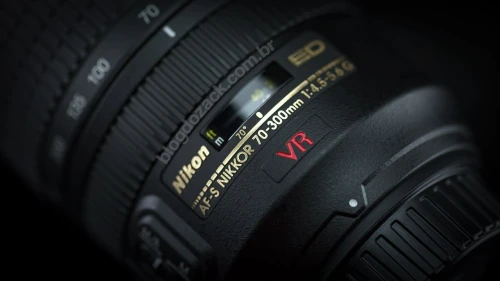 Nikon Nikkor AF-S 70-300 f/4.5-5.6 G ED-IF VR téléobjectif doté de la mise au point la plus rapide 
