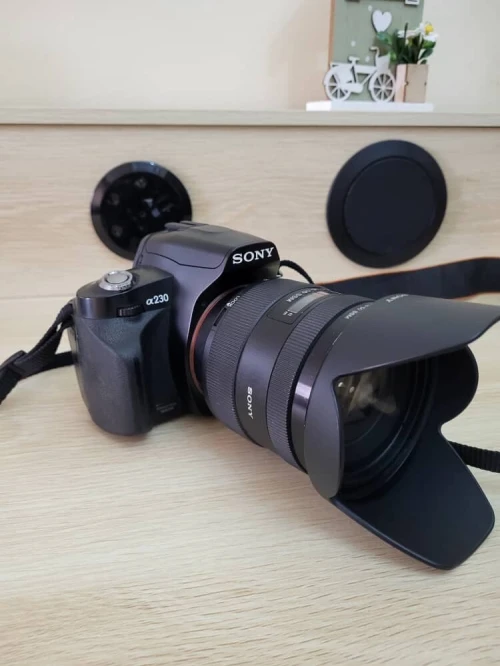 SONY Alpha DSLR-A230 Reflex + Objectif Sony A DT 16-50mm f/2.8 SSM
