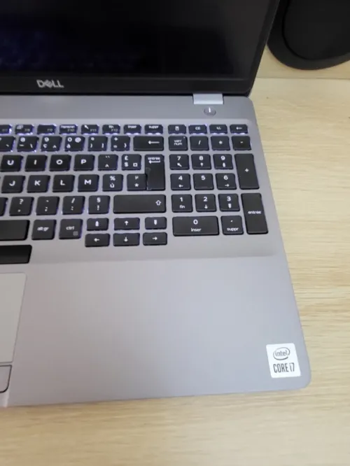 DELL PRECISION 3551 WORKSTATION | i7-10750H | NVIDIA QUADRO P620 4GB | 16GB RAM |512GB SSD
