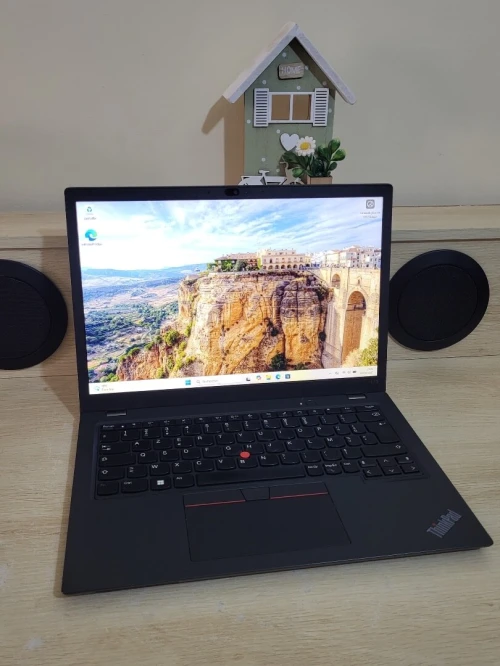 THINKPAD L13 | AMD RYZEN 5 7530U | 16GB RAM | 256GB NVMe SSD | AMD RADEON GRAPHICS | SIM LTE 4G