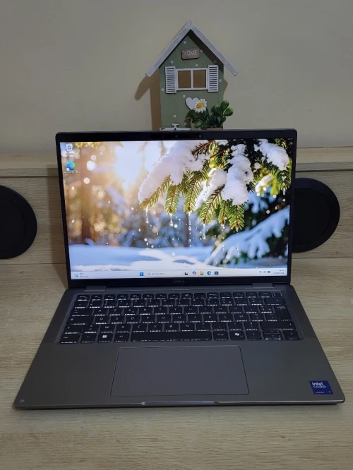 DELL LATITUDE 7450 | CORE ULTRA 7 165U | 32GB RAM | 512GB NVMe SSD | INTEL ARC GRAPHICS
