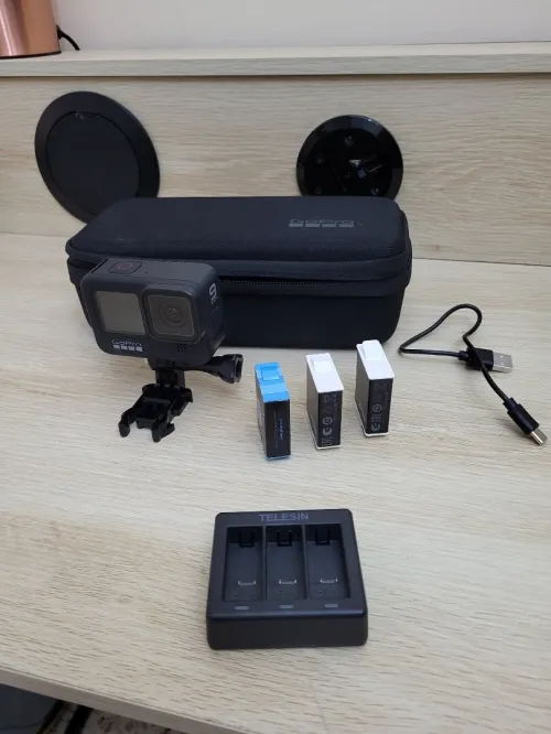 GoPro HERO 9 Black Caméra sportive étanche Vidéo 5K UHD - 23.6 MP HDR - HyperSmooth 5.0 -Ralenti 8x