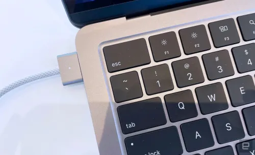 MacBook Air M2 2022 GRIS SIDERAL| PUCE M2 8 CORE | GPU 10 CORE | 8GB RAM | 256GB SSD