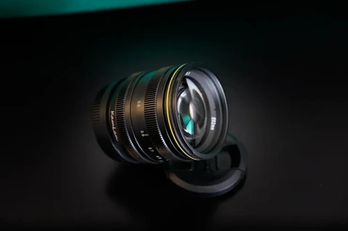 Objectif Kamlan 50mm f1.1