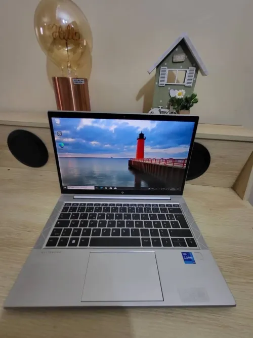 HP ELITEBOOK 830 G8 | CORE i7-1185G7 | 32GB RAM | 512GB SSD | INTEL IRIS XE GRAPHICS
