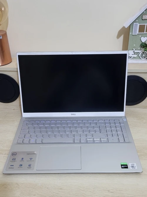 DELL INSPIRON 7501 | CORE i7-10750H | NVIDIA GeForce GTX 1650 4GB | 16GB RAM | 512GB NVMe SSD