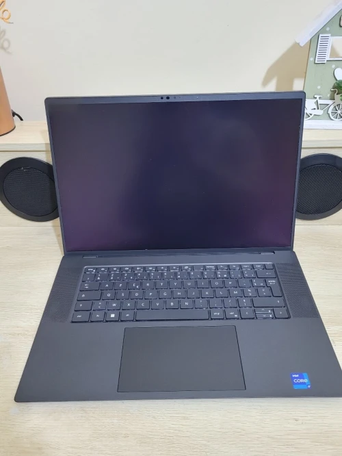 DELL PRECISION 5680 | CORE i7-13800H | RTX A1000 6GB | 512GB SSD | 32GB RAM