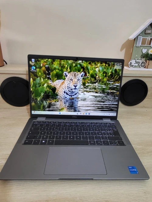 DELL LATITUDE 7440 ULTRA LEGER | INTEL CORE i5 1345U | 512GB NVME SSD | 16GB RAM