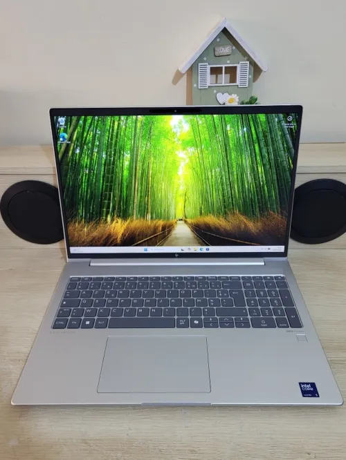 HP EliteBook 660 G11 16'' | CORE Ultra i5 125U | 16GB RAM | 512GB NVMe SSD | INTEL GRAPHICS