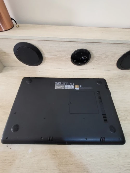 ASUS R542U 15.6'' FHD | INTEL Pentium CPU 4405U | NVIDIA 920MX 2GB | 8GB RAM | 128GB NVMe + 1TB HDD