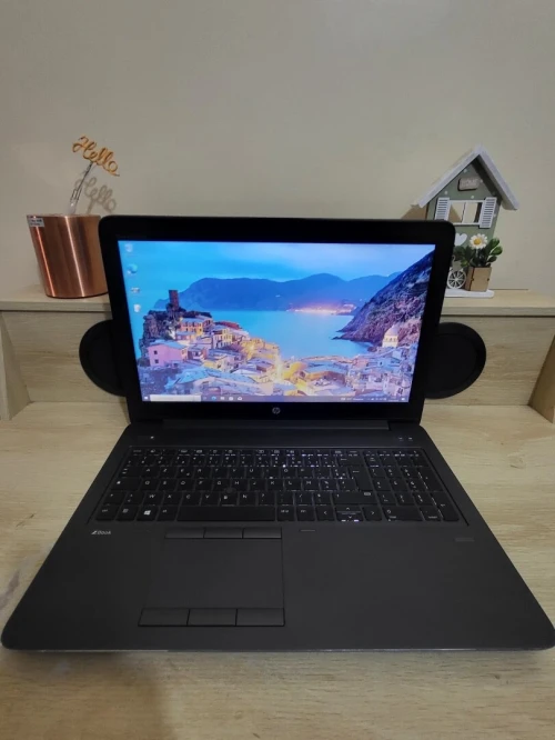 HP ZBook 15 G3 | CORE i7-6800HQ | 16GB RAM | 512GB NVMe SSD | NVIDIA Quadro M1000M 2GB | WORKSATION