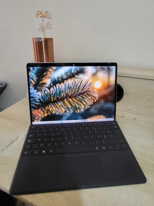 MICROSOFT SURFACE Pro 8 TACTILE - INTEL 11EME GEN i5-1145G7 - 16GB RAM - 256GB SSD - QHD 2880 x 1920