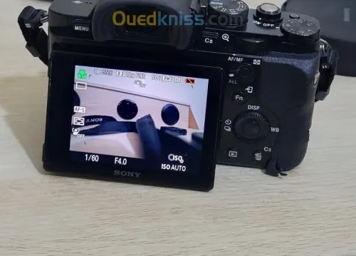 Sony Alpha 7S Appareil Numérique Hybride Capteur Plein Format Ultra haute sensibilité et vidéo 4K