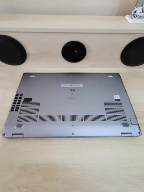 DELL PRECISION 3551 WORKSTATION | i7-10750H | NVIDIA QUADRO P620 4GB | 16GB RAM |512GB SSD