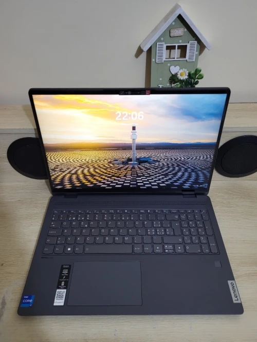 Lenovo Ideapad Felex 5 16.7'' X360 Convertible TACTLE | INTEL CORE CORE i7 1255U | 16GB RAM | 1TB NVME SSD
