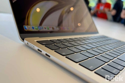 MacBook Air M2 2022 GRIS SIDERAL| PUCE M2 8 CORE | GPU 10 CORE | 8GB RAM | 256GB SSD