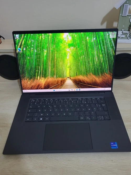 DELL PRECISION 5680 | CORE i7-13800H | RTX A1000 6GB | 512GB SSD | 32GB RAM