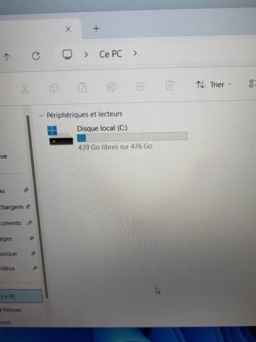 DELL VOSTRO 15.6'' FHD | RYZEN 5 5500U | 8GB RAM | 512GB SSD | AMD RADEON GRAPHICS