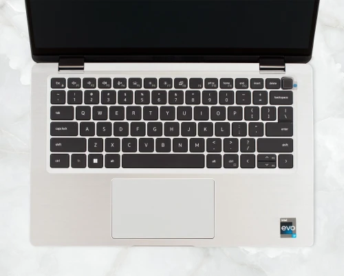 Dell Latitude 7340 (2-en-1) x360 TACTILE FHD | INTEL CORE Evo vPRO i5 1345U | 16GB RAM | 256GB SSD
