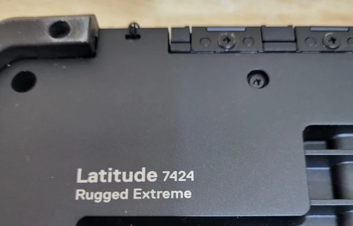 Dell Latitude Rugged Extreme 7424 14'' FHD TACTILE | CORE i5-8350U | 16GB RAM | 512GB NVMe SSD