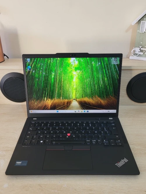 ThinkPad X13 13.3'' FHD + | CORE ULTRA 5 135U | 32GB RAM | 512GB SSD | INTEL GRAPHICS