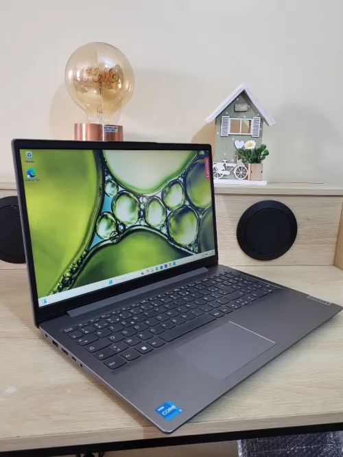 LENOVO IdeaPad 3 15.6'' FHD | CORE i3 1115G4 | 8GB RAM | 512GB NVMe SSD | INTEL UHD GRAPHICS