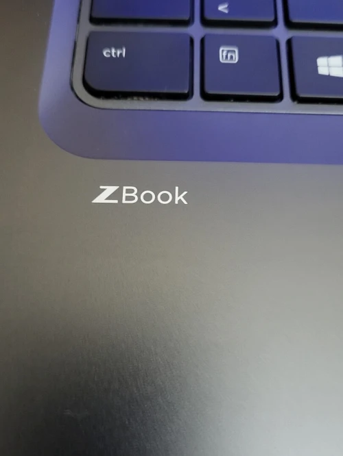 HP ZBook 15U G3 | CORE i7-6500U | 16GB RAM | 256GB NVMe SSD | WORKSATION