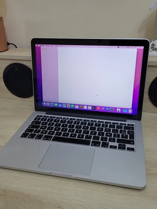 MACBOOK PRO RETINA 2015 13'' INTEL CORE i5 @2.70GHz Double Cœur - 8GB RAM - 128GB SSD