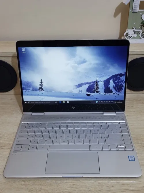 HP EliteBook x360 TACTILE 2-en-1 | INTEL CORE i7 7500U | 8GB RAM | 256GB NVME SSD