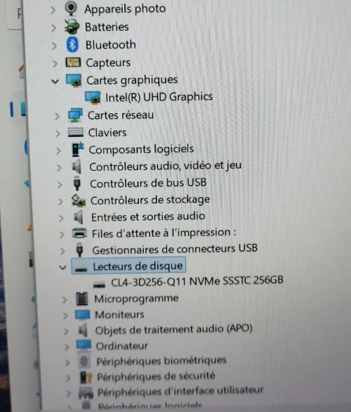 DELL LATITUDE 3540 2024 15.6 FHD | INTEL 13EME GENERATION CORE I5 1335U | 8GB RAM | 256GB NVMe SSD