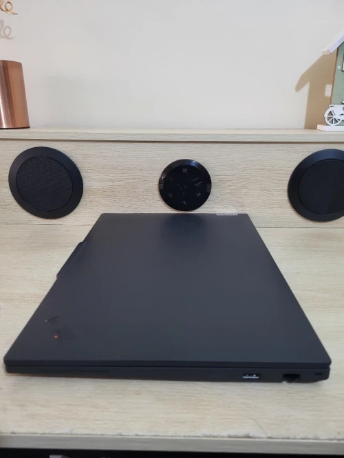 THINKPAD P16s GEN 4 | RYZEN AI 7 PRO 350/w | 32GB RAM | 512GB | RADEON 860M 8GB | Workstation