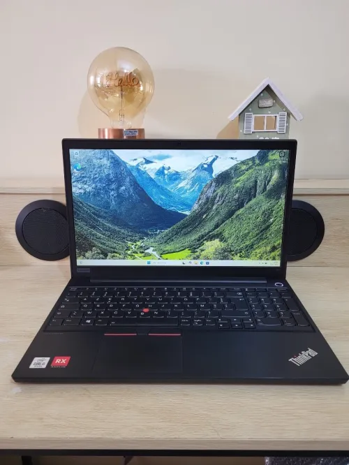 LENOVO THINKPAD E15 | CORE i5-10210U | 16GB RAM | 512GB NVMe SSD | AMD RADEON RX 640 2GB