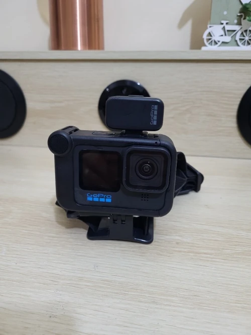 GoPro HERO10 Black Caméra D'action - Processeur GP2 Révolutionnaire - Vidéo en 5.3K UHD