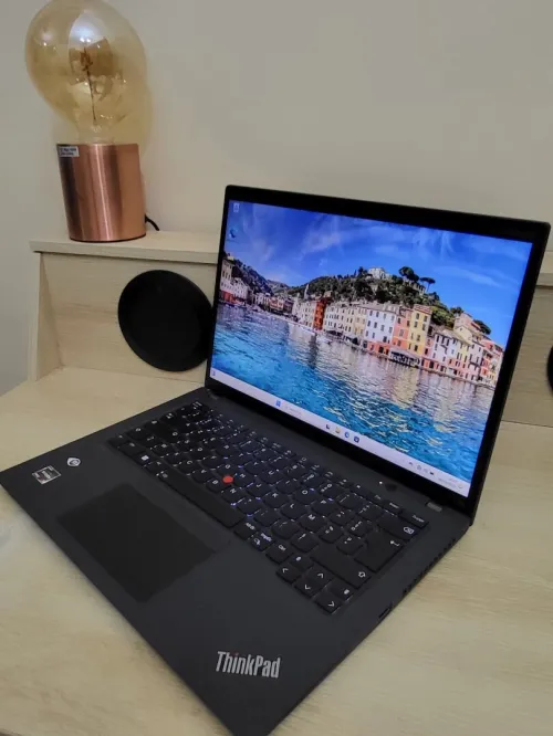 LENOVO THINKPAD T14s Tactile FHD | RYZEN 5 5650U 2.30GHz | 16GB RAM | 256GB NVME SSD