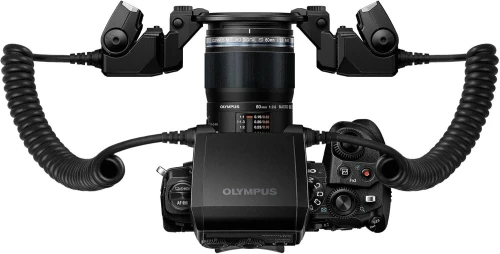 Olympus double Flash Macro Olympus STF-8 Hybrides et Reflex - polyvalent étanche - éclairage précis et réglable et sans ombre - idéal pour capturer des gros plans détaillés