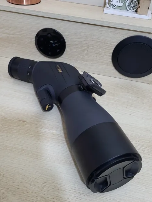 Longue-Vue Kite SP-82 ED +25-50x télescopes pro destinés à l'observation détaillée à longue distance