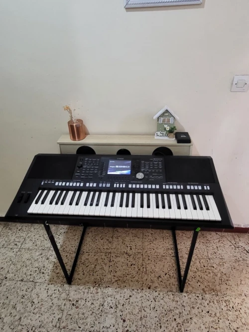 Yamaha PSR-S950 - Clavier arrangeur 61 notes
