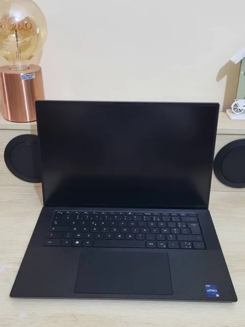 DELL PRECISION 5570 | vPRO CORE i7-128500H | RTX A1000 4GB | 1To NVMe | 32GB RAM | MOBILE WORKSTATION