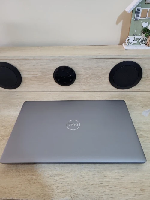 DELL PRECISION 3591 | CORE Ultra 7 165H | NVIDIA RTX 2000 ADA GEN 8GB | 1To NVMe SSD | 32GB RAM | WORKSTATION