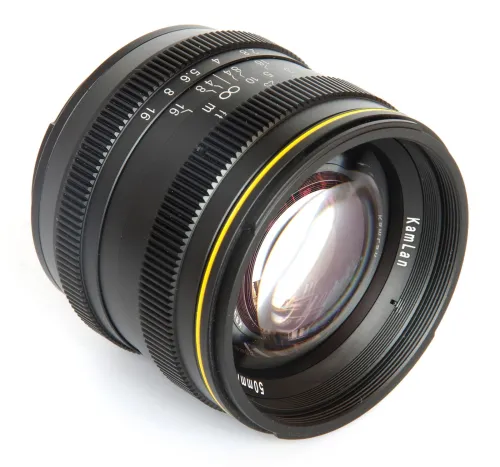 Objectif Kamlan 50mm f1.1