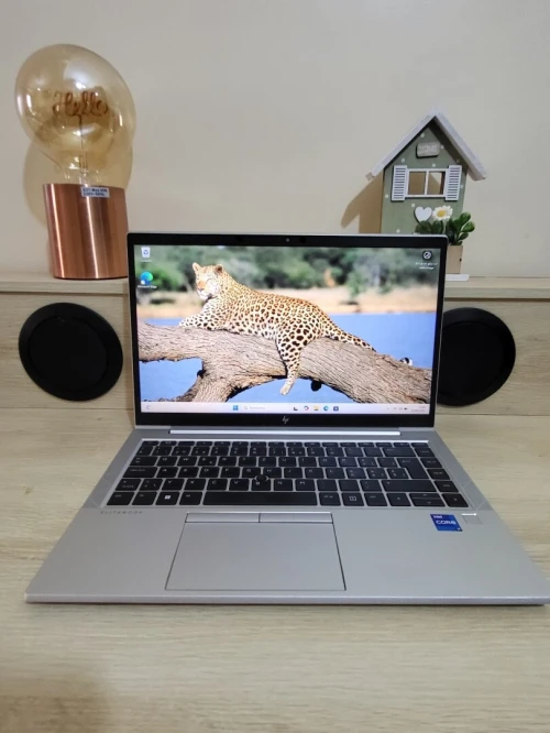 HP EliteBook 840 G8 | CORE i7 1165G7 @2.80GHz | 16GB RAM | 512GB NVMe SSD | INTEL IRIS XE GRAPHICS