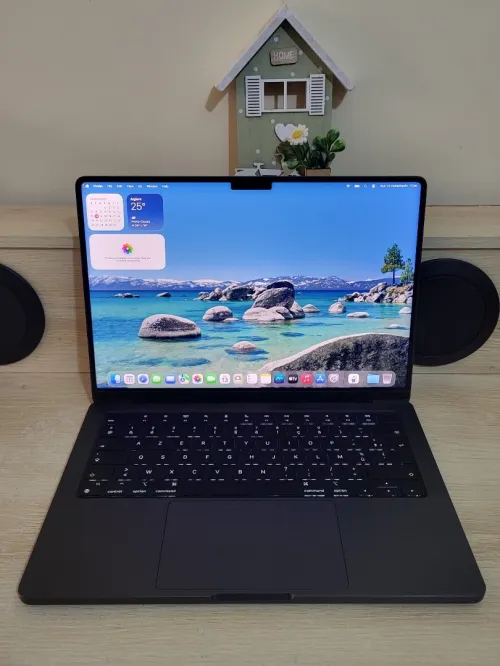 MacBook Pro M4 2024 Noir sidéral | PUCE M4 10 CORE | GPU 10 CORE | 16GB RAM | 512GB SSD | CYCLES 141 | CAPACITÉ BATTERIE 98%