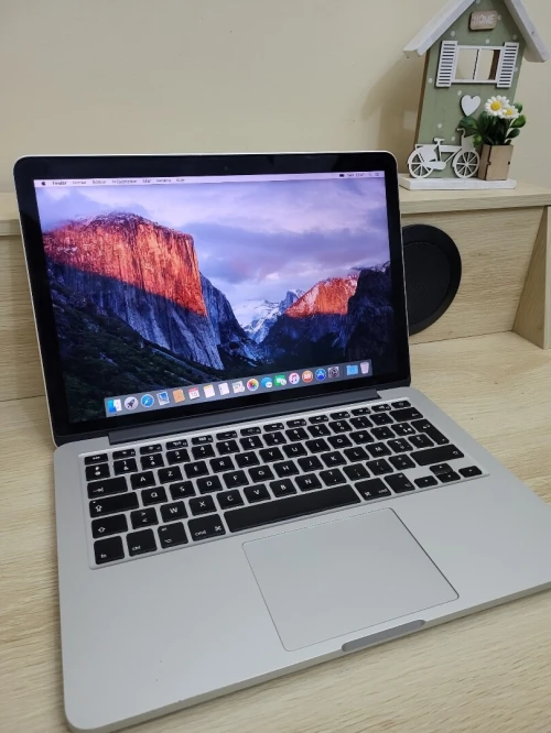MACBOOK PRO RETINA 2013 13 POUCES - INTEL CORE I5 @2.60GHz - 8GB RAM - 256GB SSD - CYCLES 107