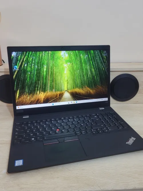 THINKPAD P53s 15.6 FHD | CORE i7 8565U | NVIDIA QUADRO P520 2GB | 8GB RAM | 256 NVME SSD