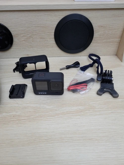 GoPro HERO 9 Black Caméra sportive étanche Vidéo 5K UHD - 23.6 MP HDR - HyperSmooth 5.0 -Ralenti 8x
