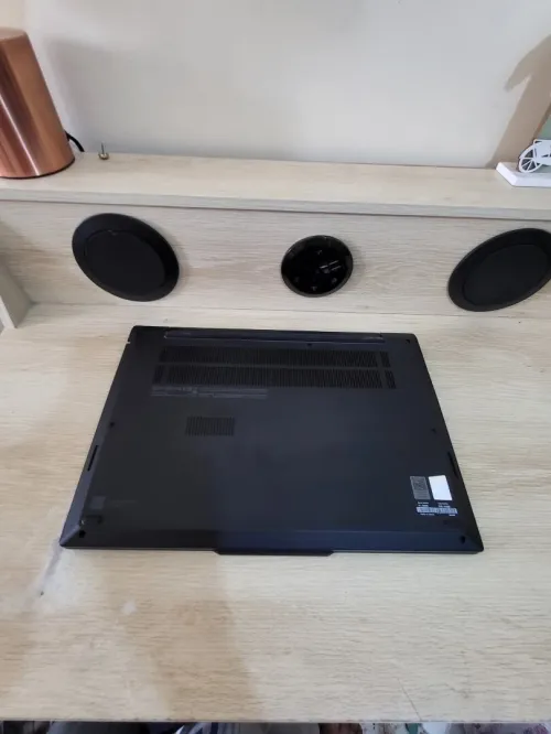LENOVO THINKPAD E16 16'' FHD | RYZEN 5 7530U | 16GB RAM | 512GB NVMe SSD | AMD RADEON GRAPHICS 1GB